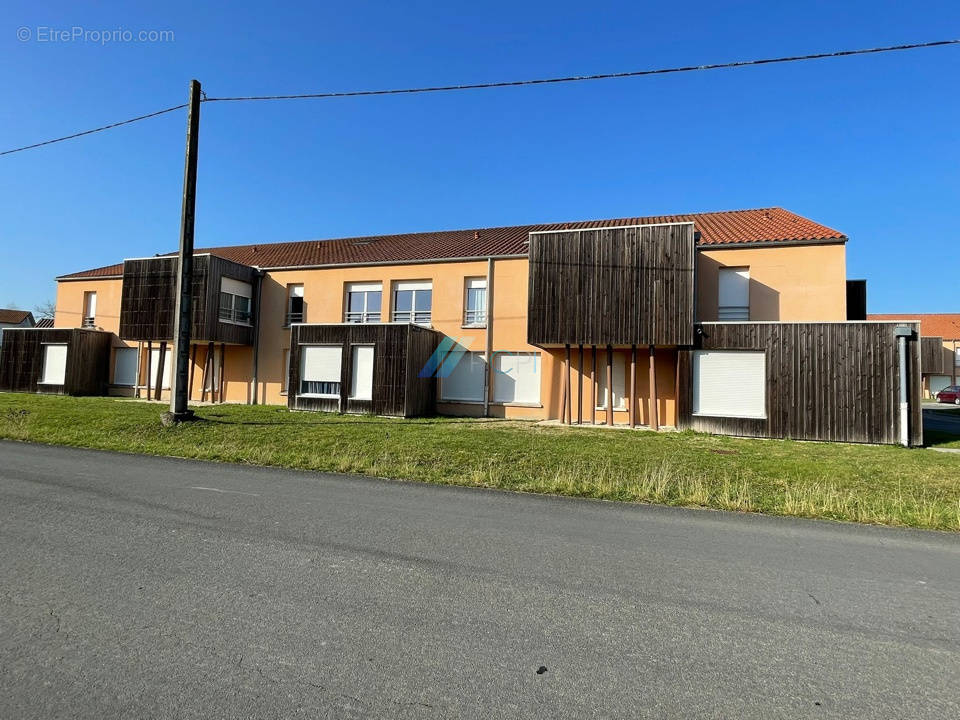 Appartement à PONS
