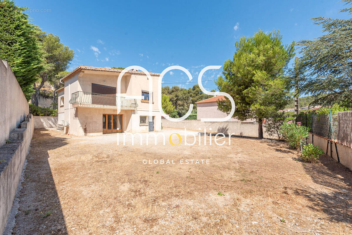Maison à ENSUES-LA-REDONNE
