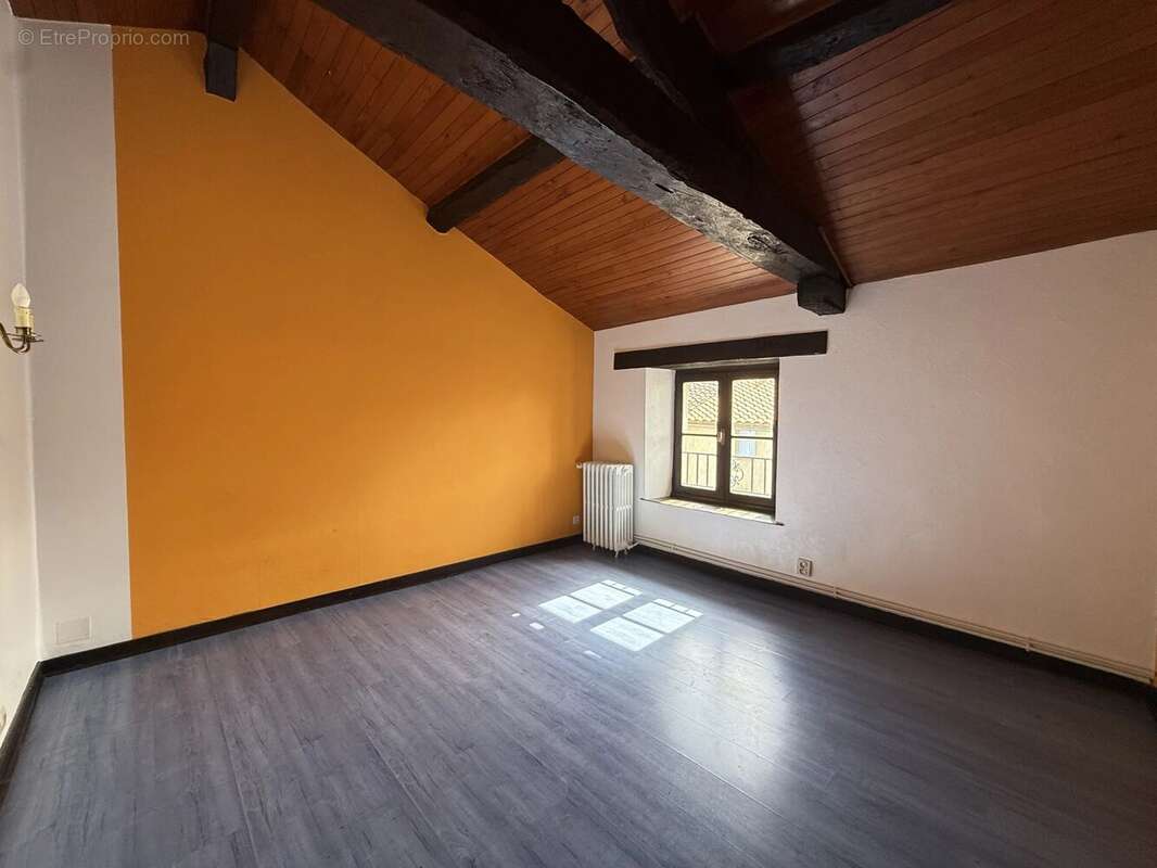 Maison à TAIZE-AIZIE