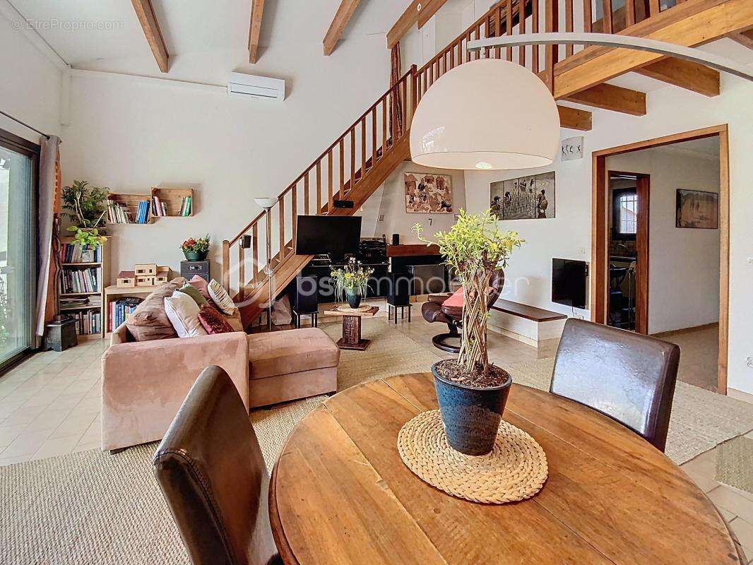 Maison à CANDILLARGUES