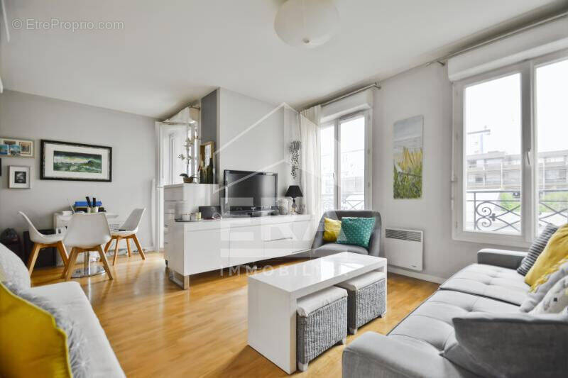 Appartement à ISSY-LES-MOULINEAUX