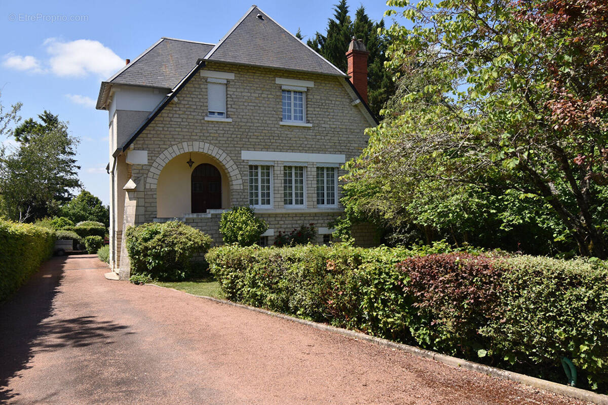 Maison à LA CHARITE-SUR-LOIRE