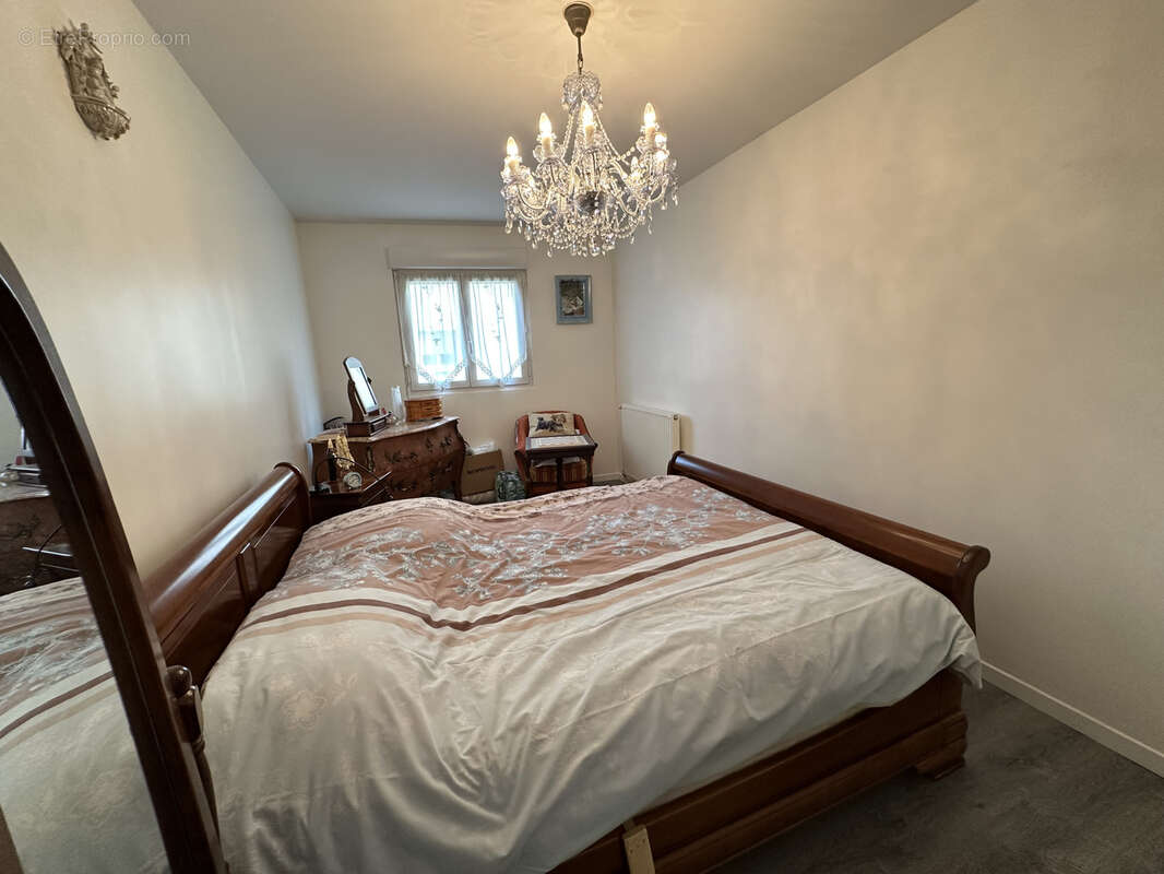 Appartement à LAMORLAYE