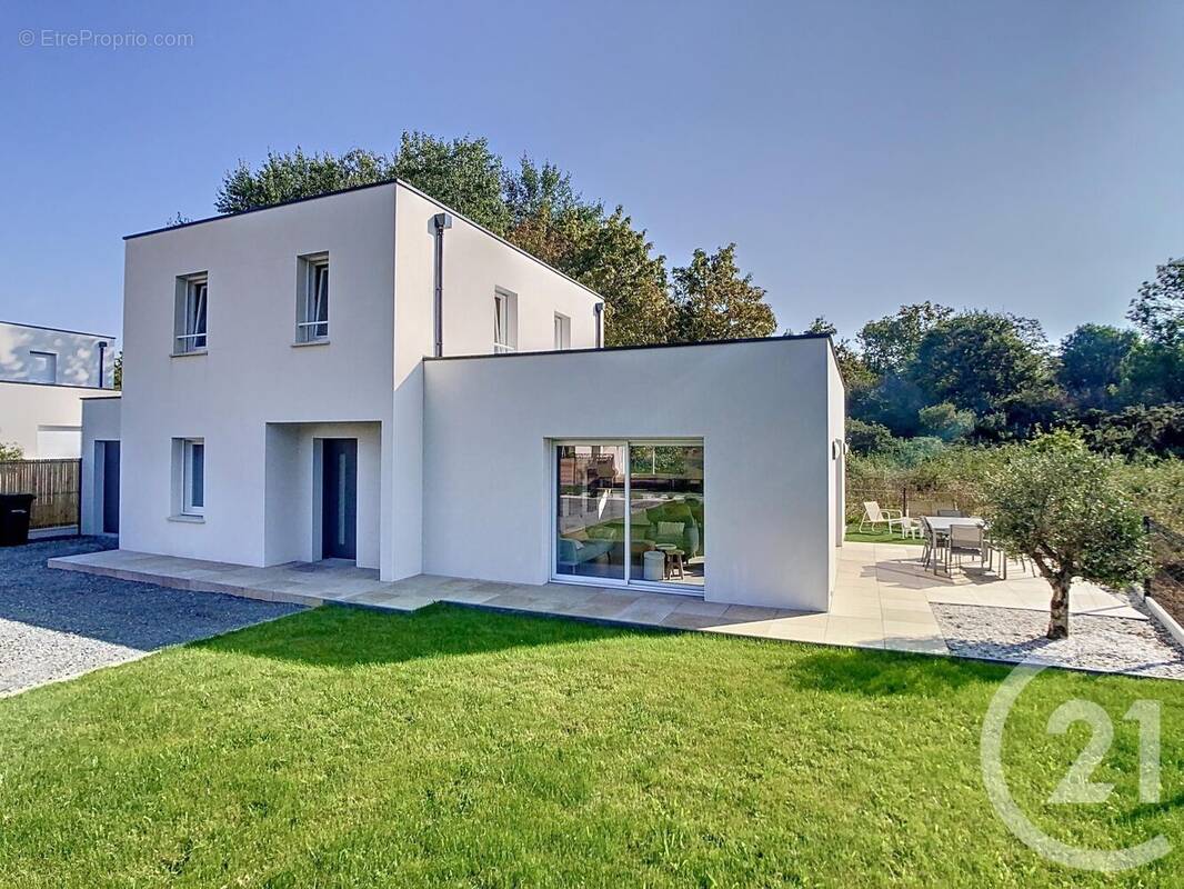 Maison à PENESTIN