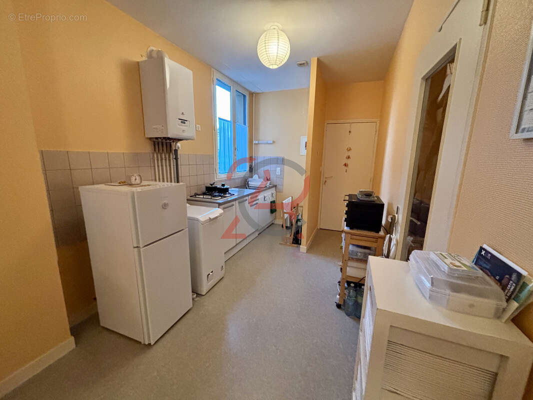 Appartement à FOUGERES