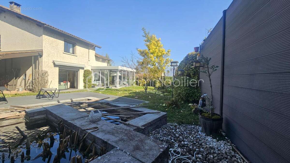 Maison à SEYSSINET-PARISET