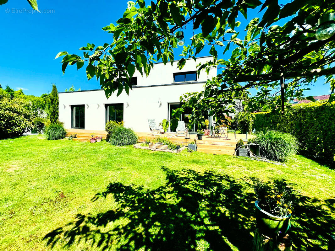 Maison à DURY