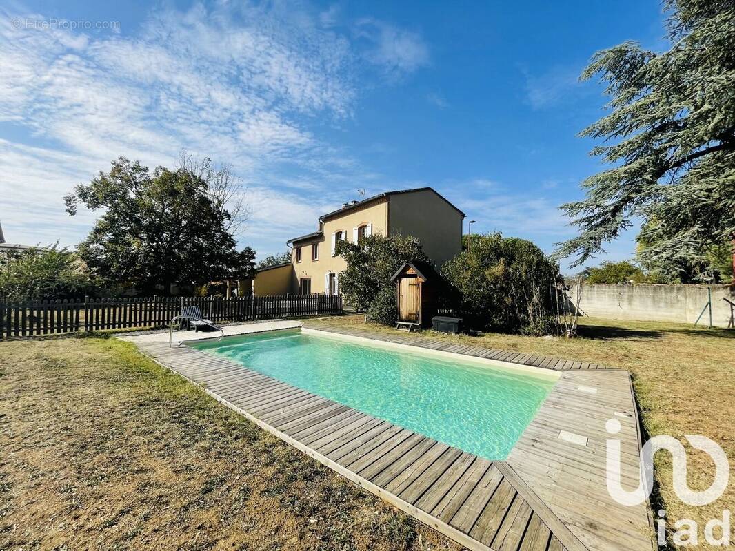 Photo 1 - Maison à LAGRAVE