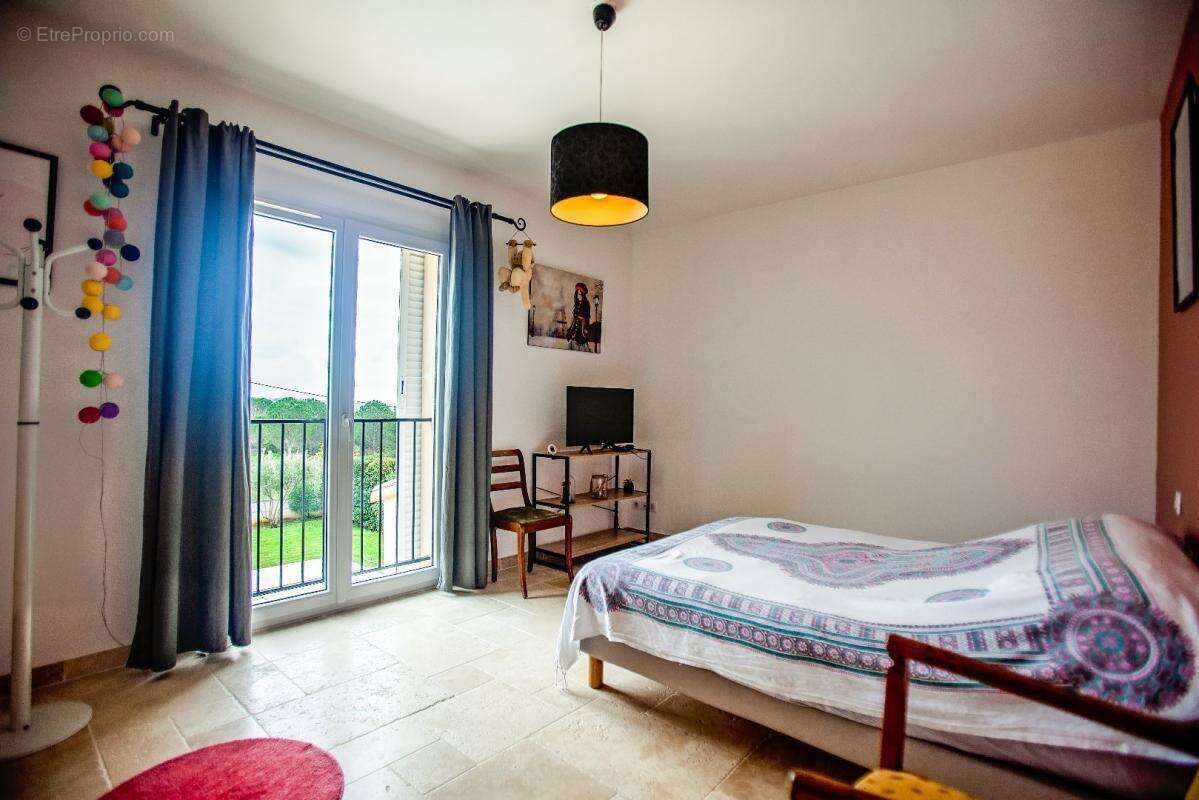 Maison à AUTIGNAC