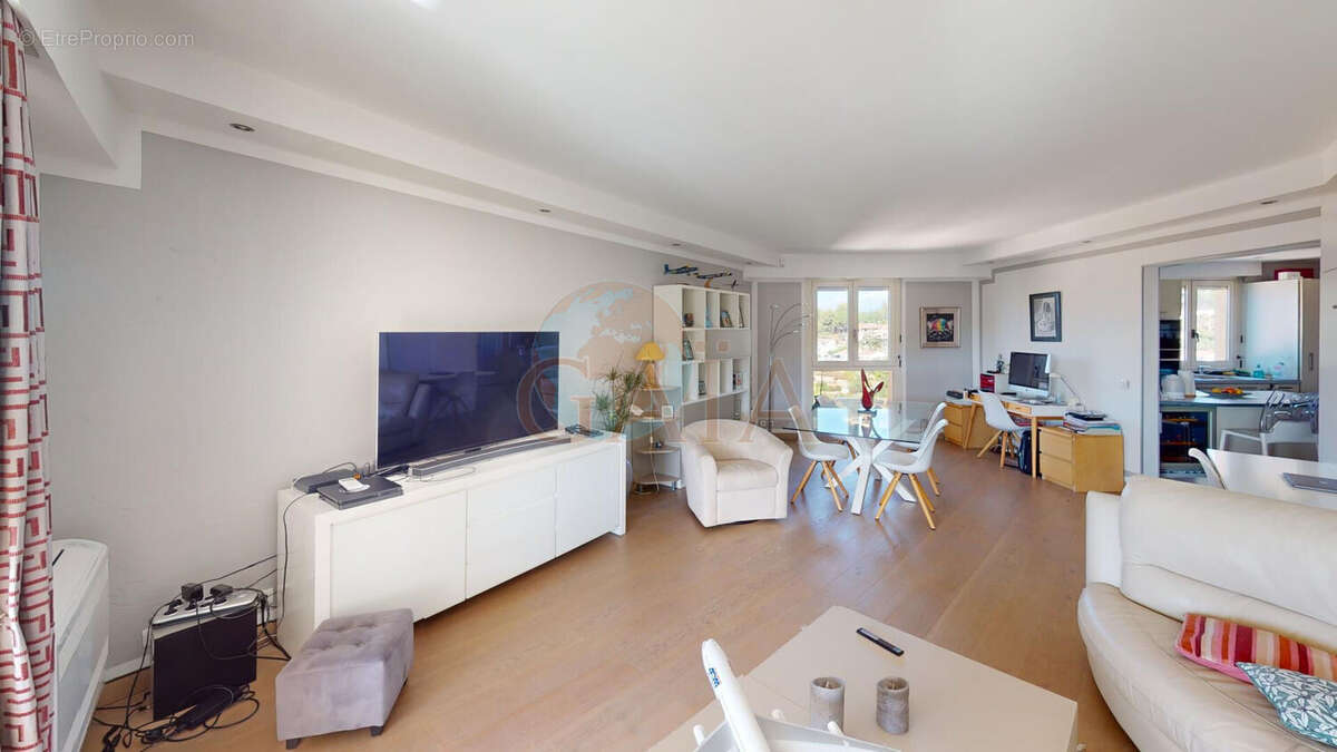 Photo 4 - Appartement à LE CANNET