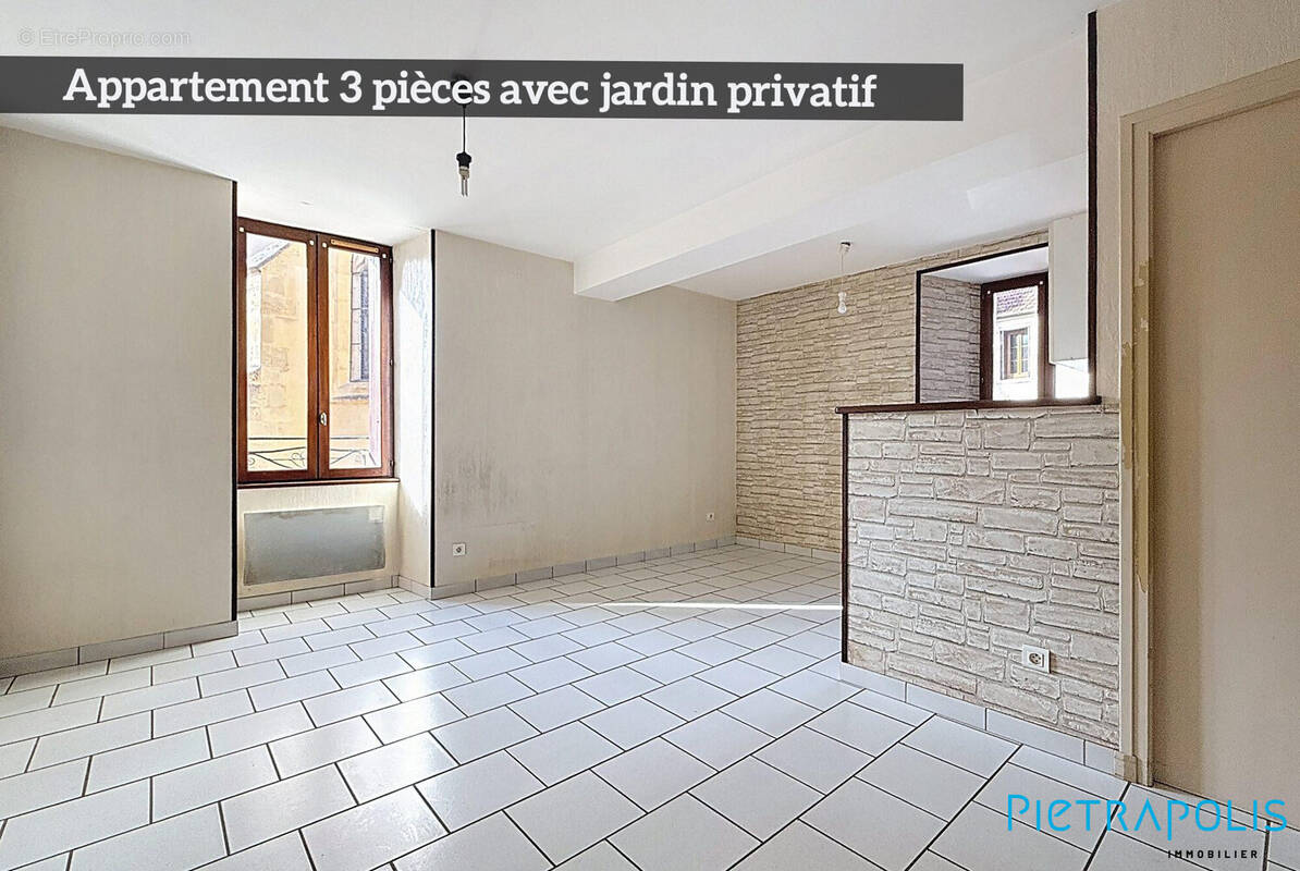Appartement à PLOMBIERES-LES-DIJON