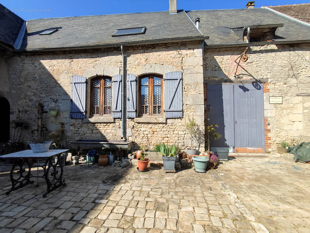 Maison à VOVES