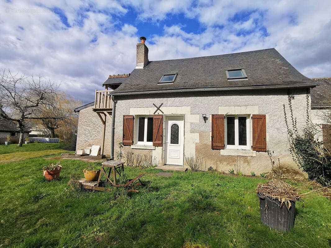 Maison à SAINT-BRANCHS
