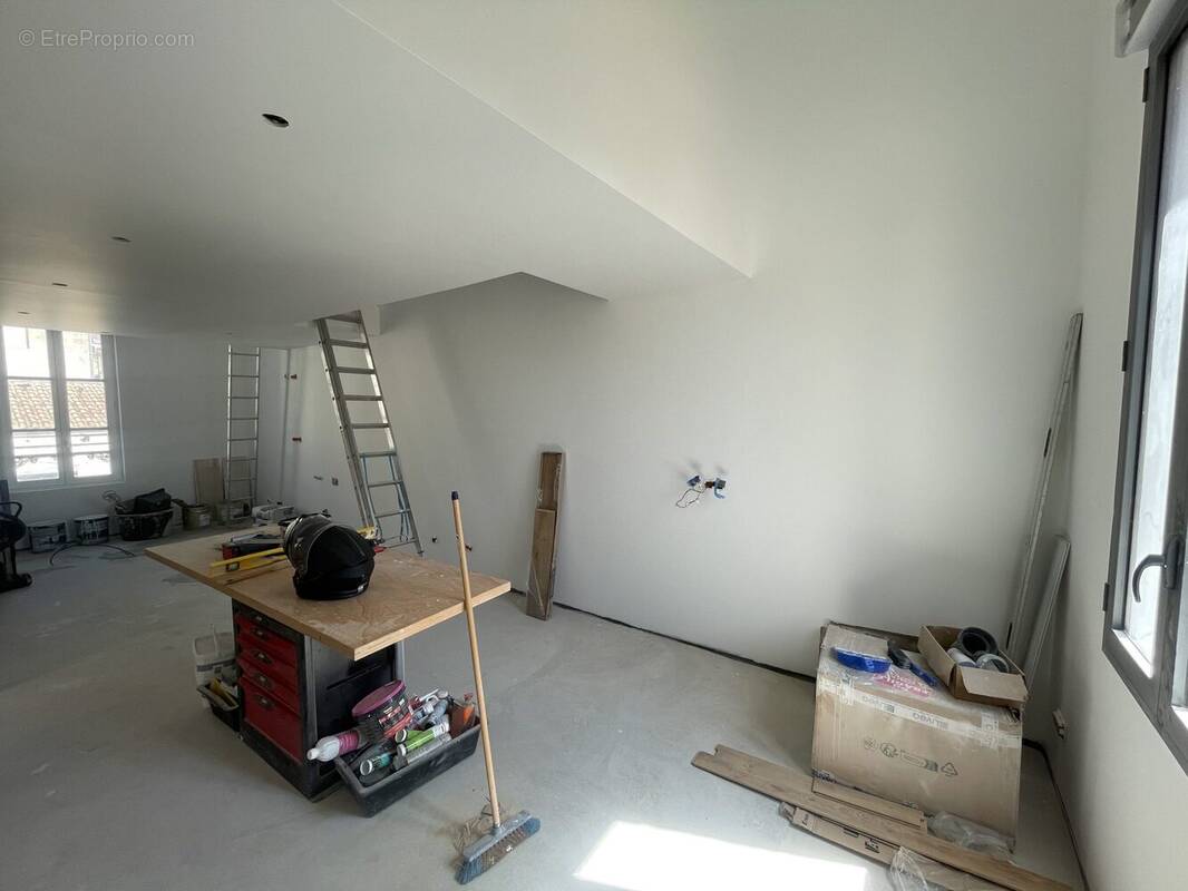 Appartement à BORDEAUX