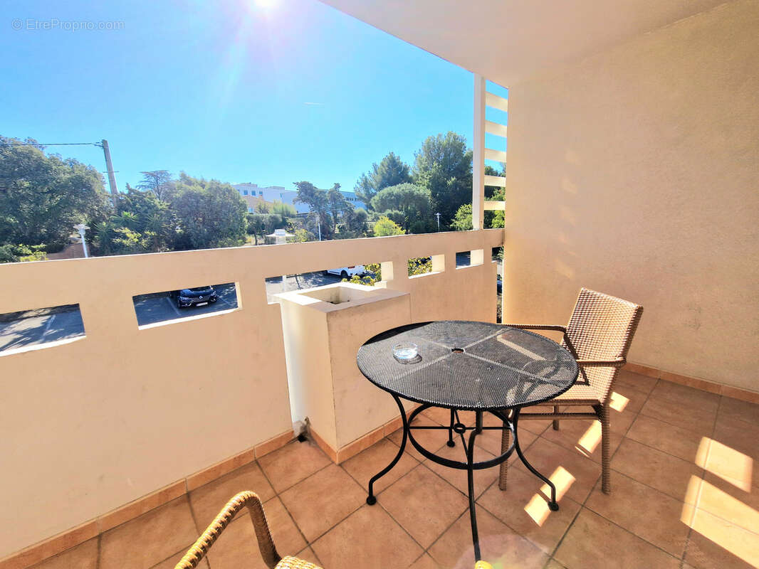 Appartement à SIX-FOURS-LES-PLAGES