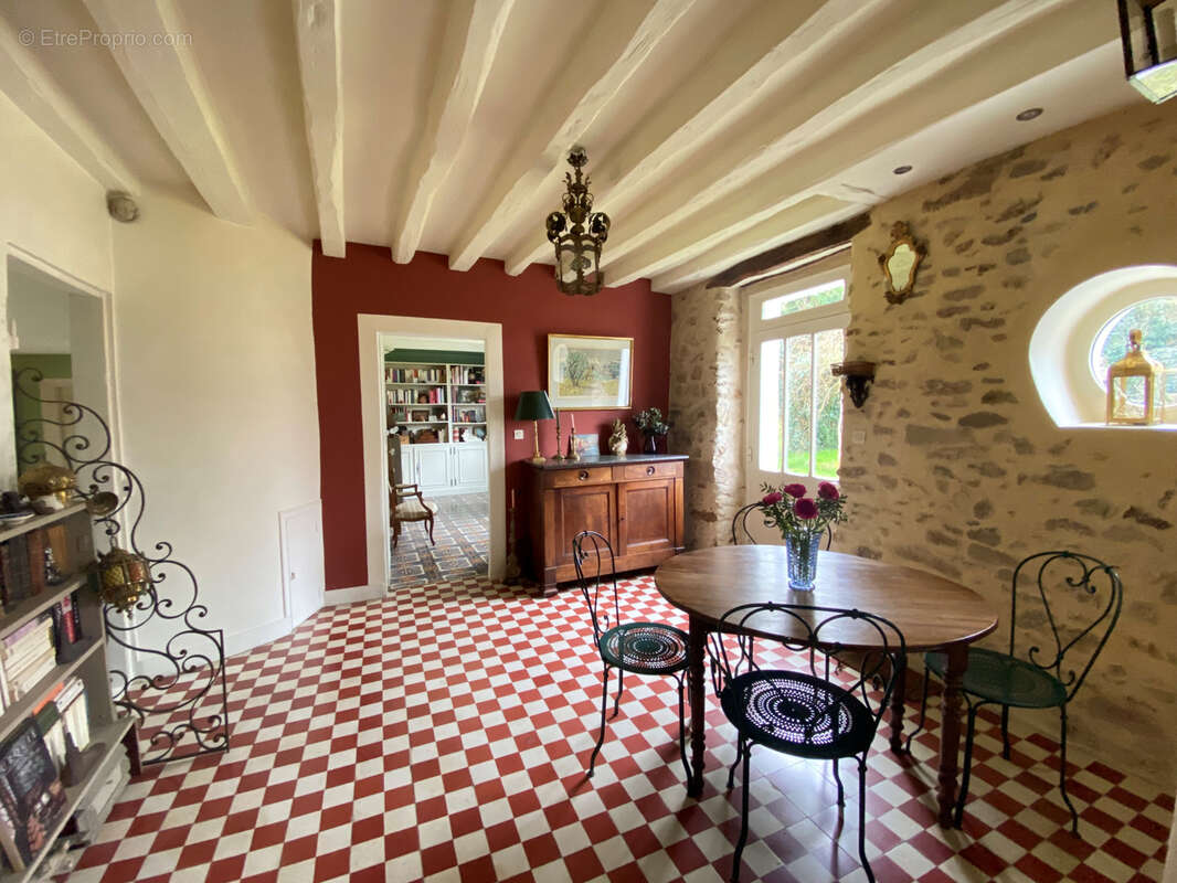 Maison à MARCOUSSIS