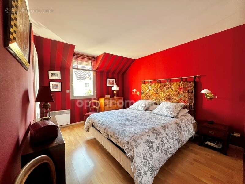 Maison à MARGENCY