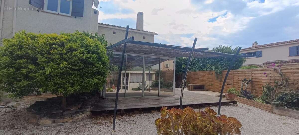 Maison à SIX-FOURS-LES-PLAGES