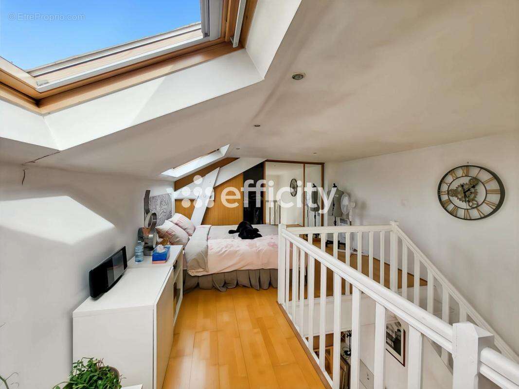 Appartement à SAINT-GRATIEN