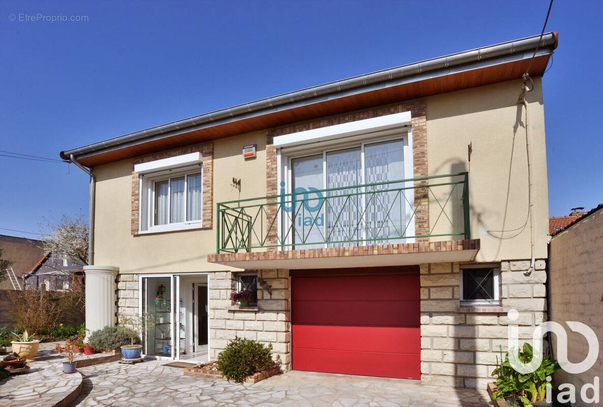 Photo 1 - Maison à VILLECRESNES