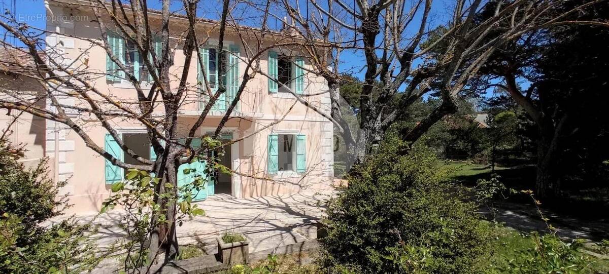 Maison à AURIOL