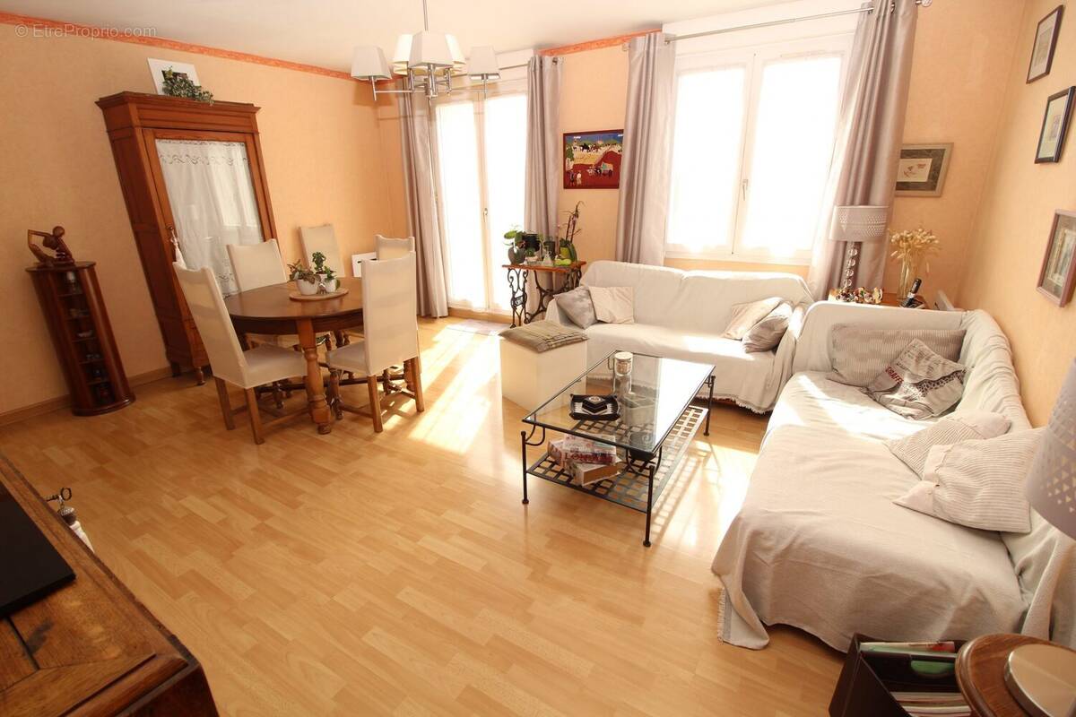 Appartement à GUYANCOURT