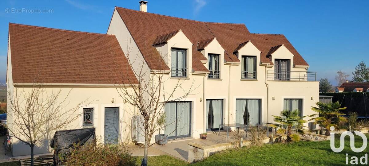 Photo 1 - Maison à MORAINVILLIERS