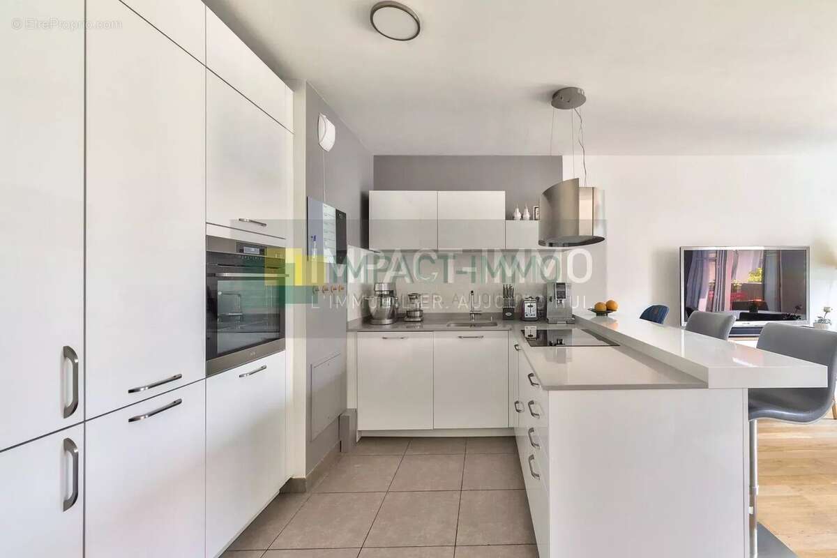 Appartement à PUTEAUX