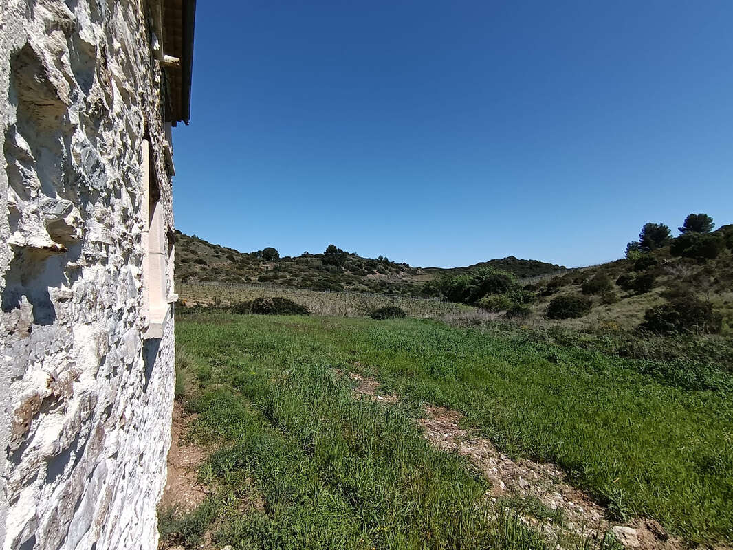 Autre à SAINT-NAZAIRE-DE-LADAREZ