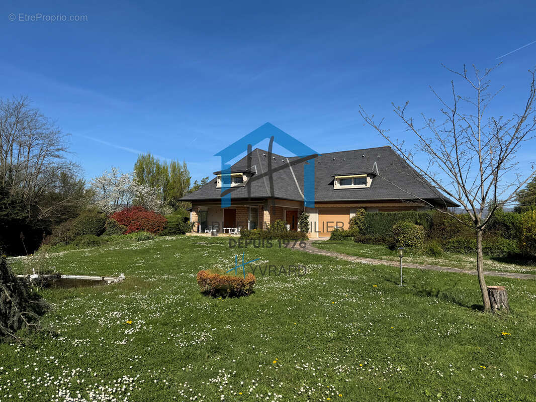 Maison à SAINT-PAUL-EN-JAREZ
