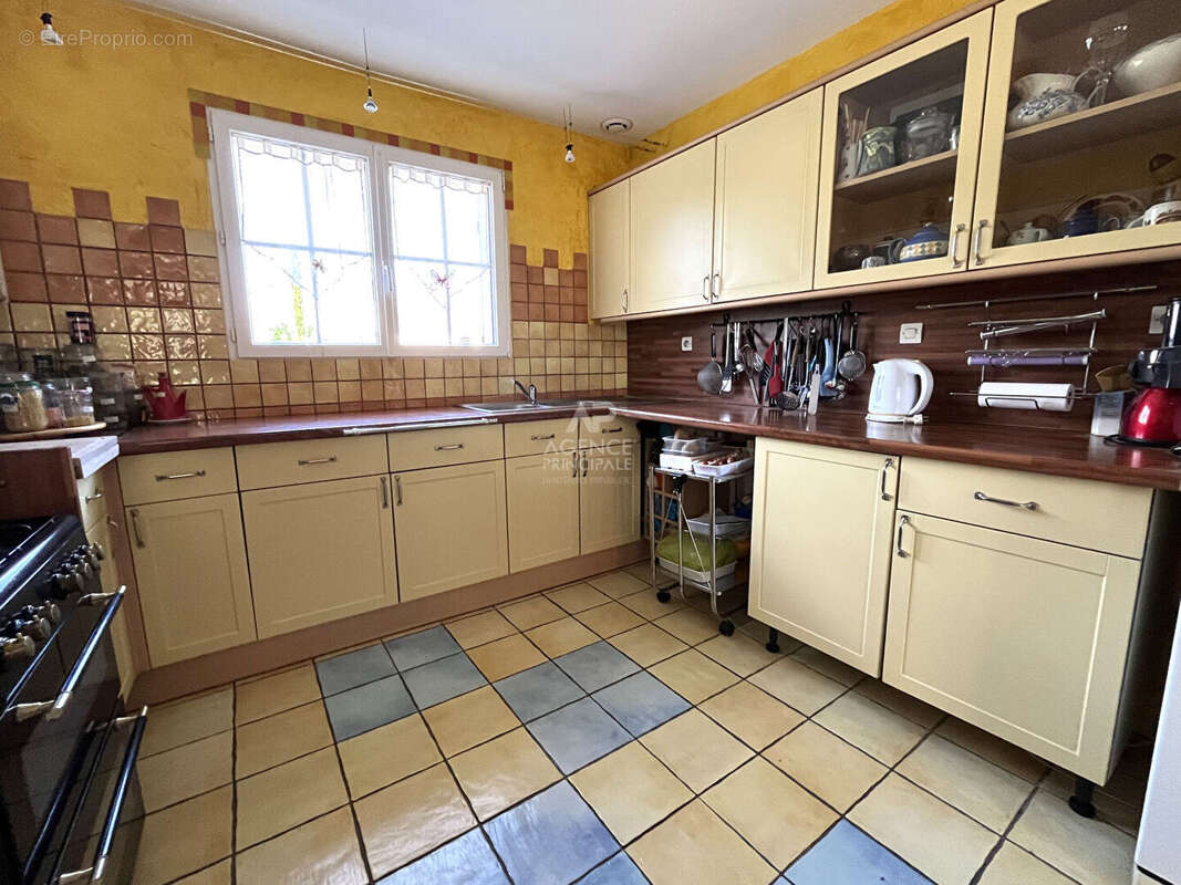 Maison à COURDIMANCHE