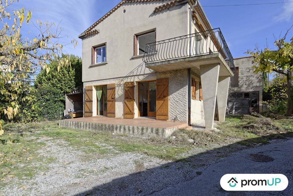 Appartement à MIRABEL-AUX-BARONNIES