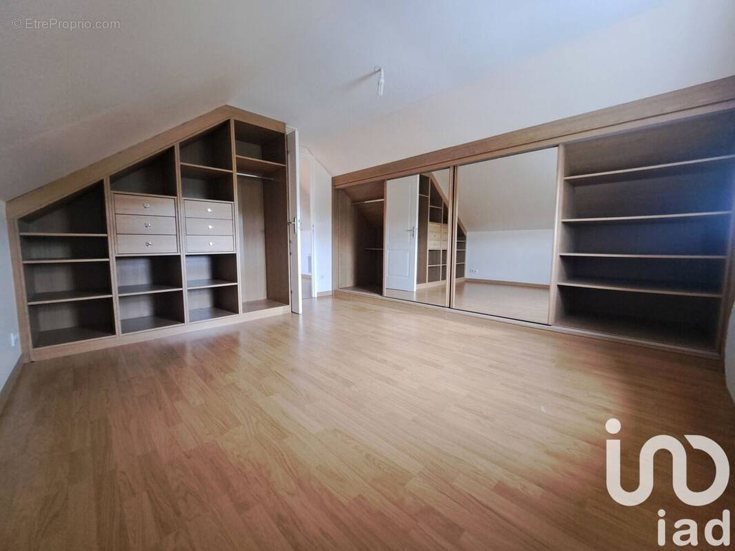 Photo 1 - Appartement à SAINT-JUST-EN-CHAUSSEE