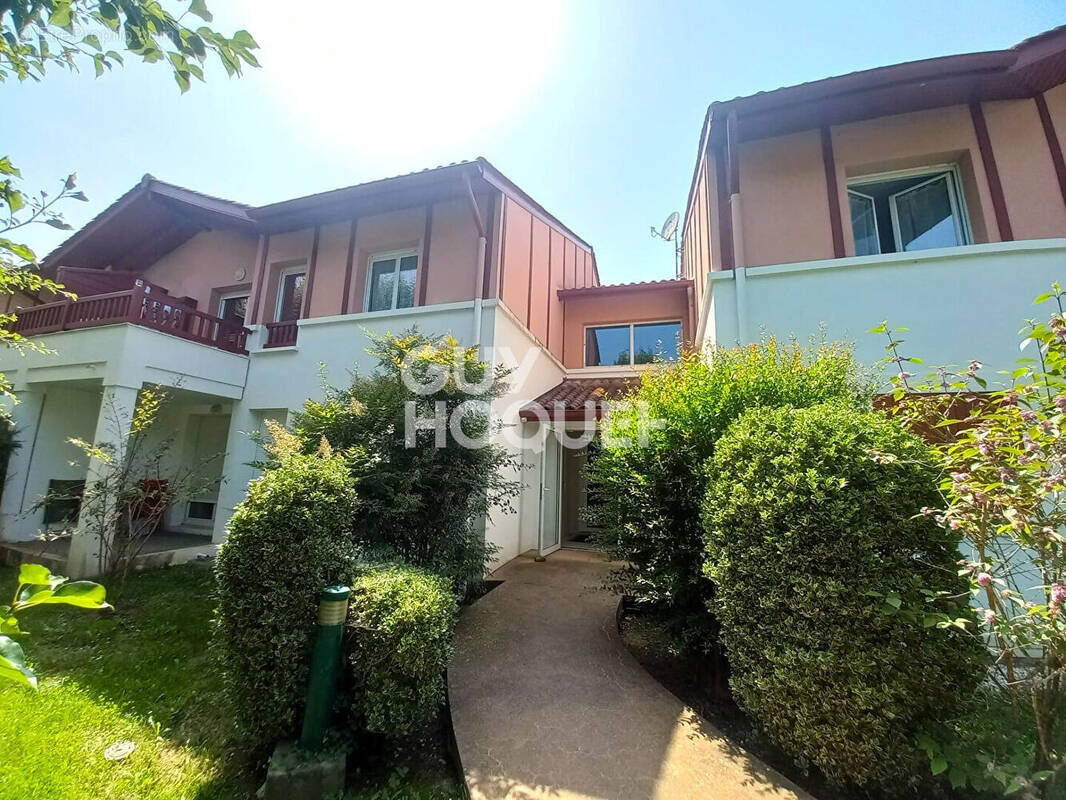 Appartement à CAMBO-LES-BAINS