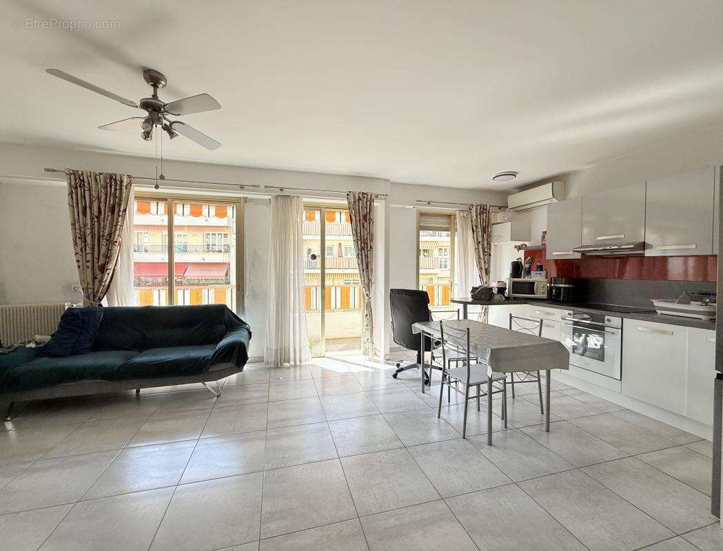 Appartement à NICE
