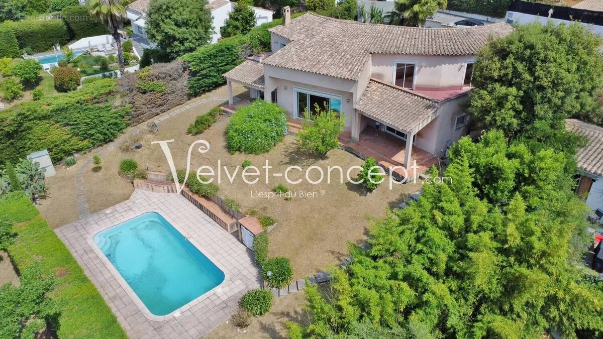 Maison à BIOT