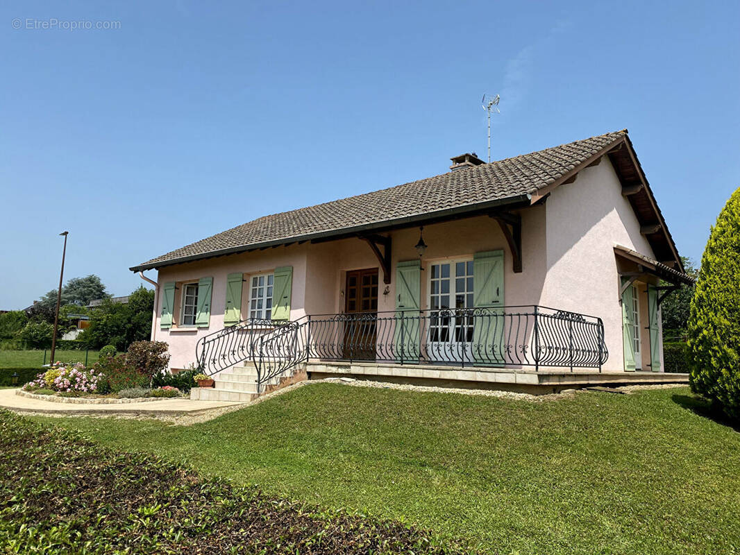 Maison à CUISERY