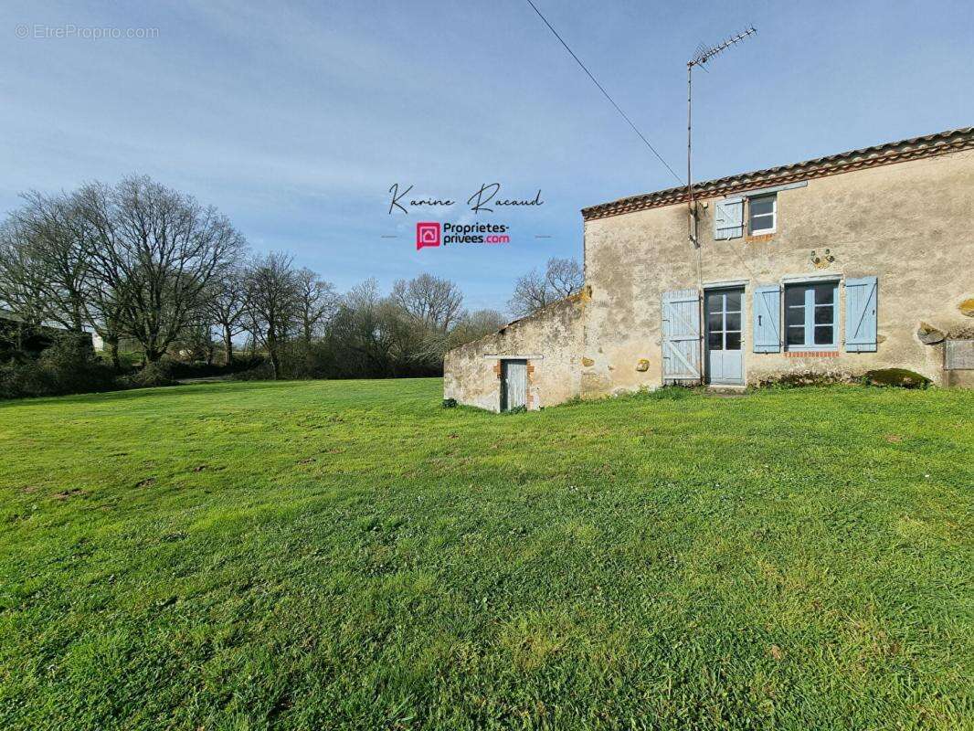 Maison à AUBIGNY