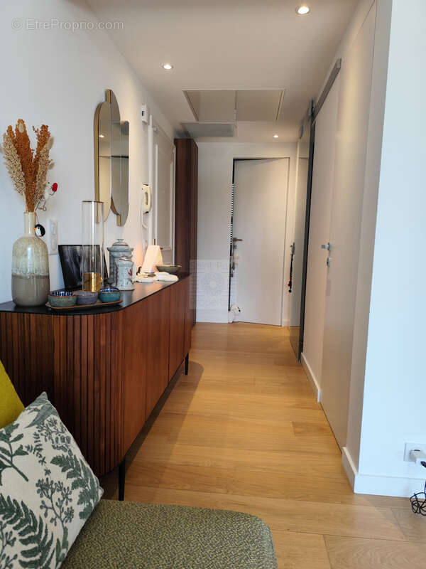 Appartement à VILLENEUVE-LOUBET