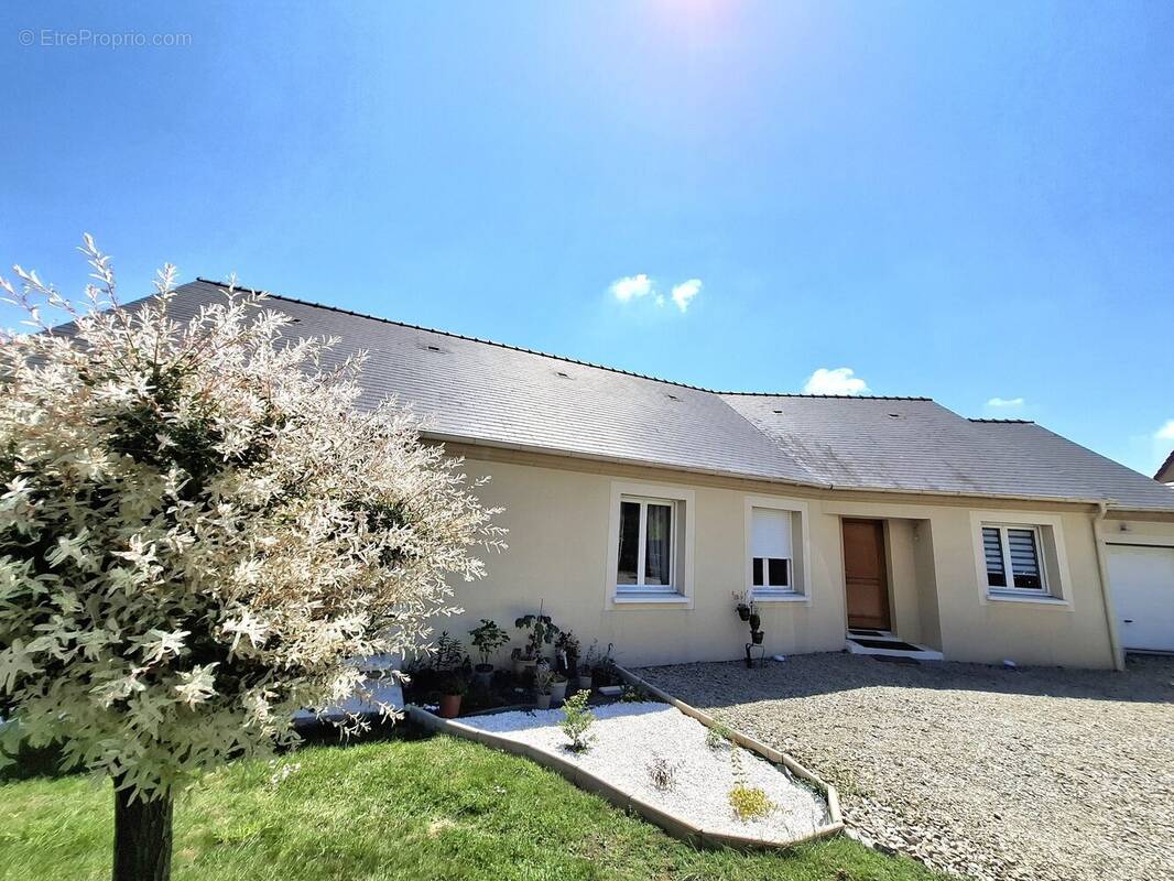 Maison à BEAUMONT-SUR-SARTHE