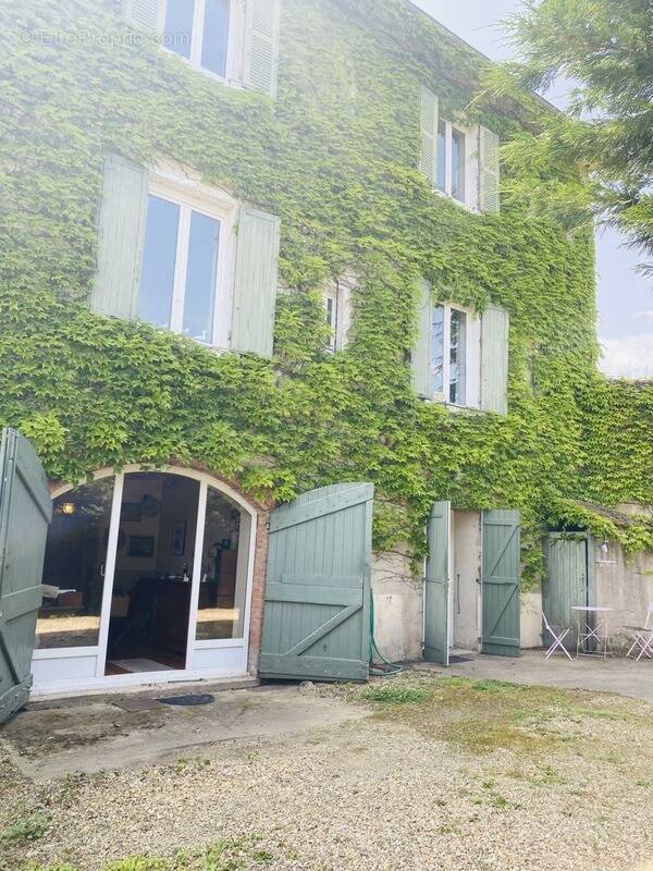 Maison à LENTILLY