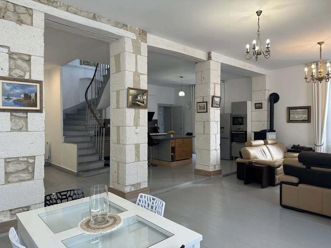 Maison à CHALAIS