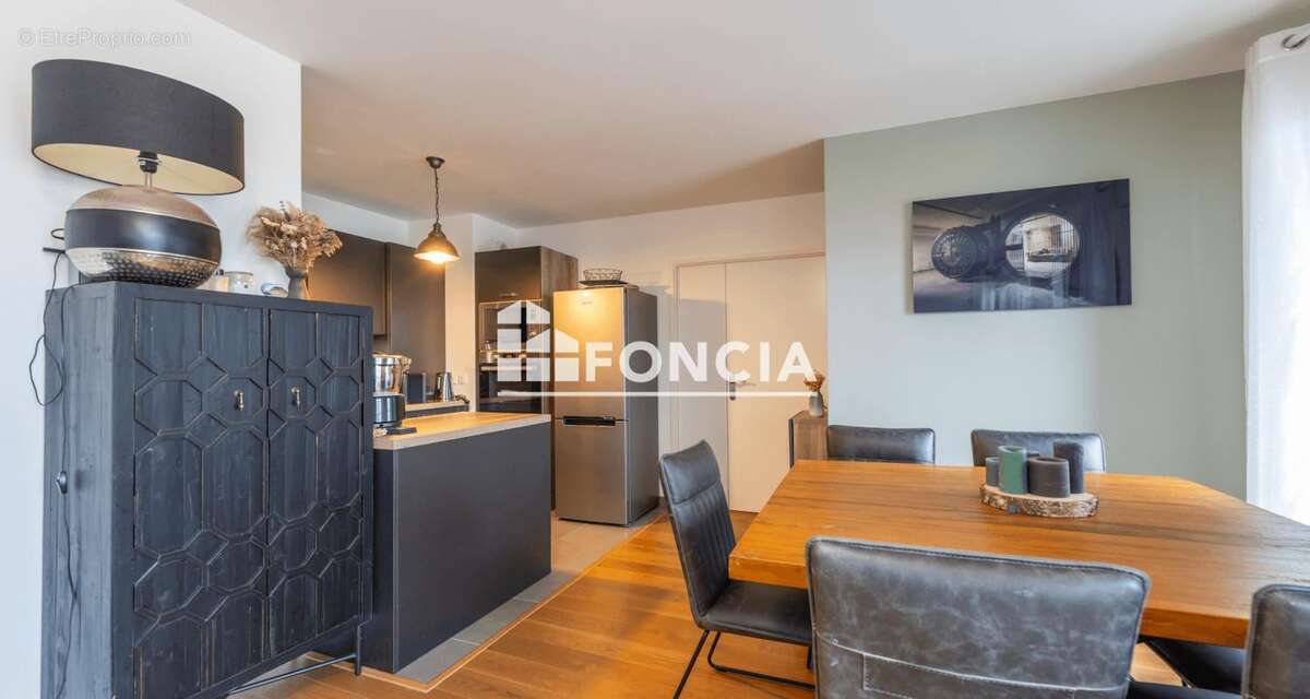 Appartement à ROMAINVILLE
