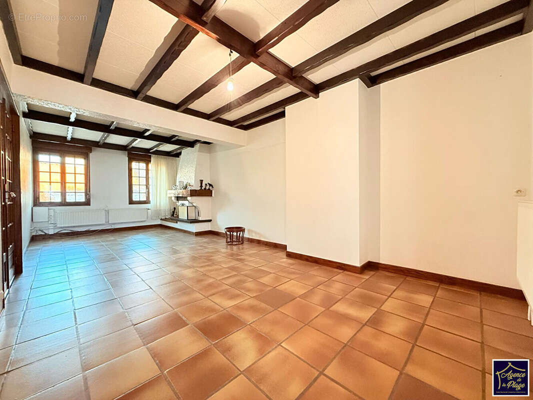 Maison à CALAIS