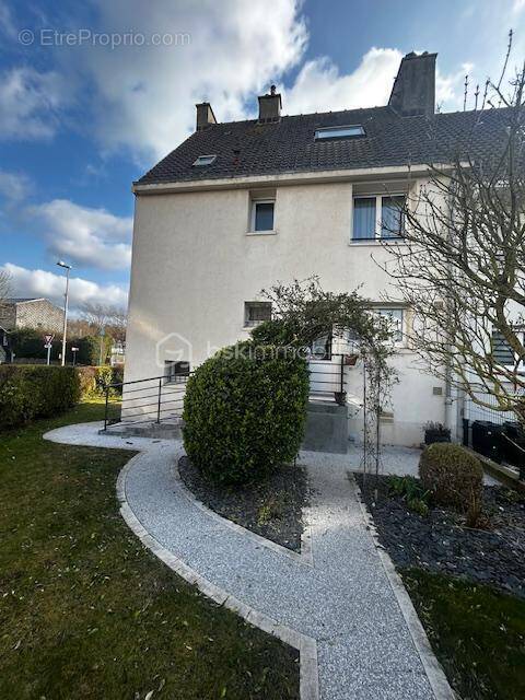 Maison à LE PORTEL