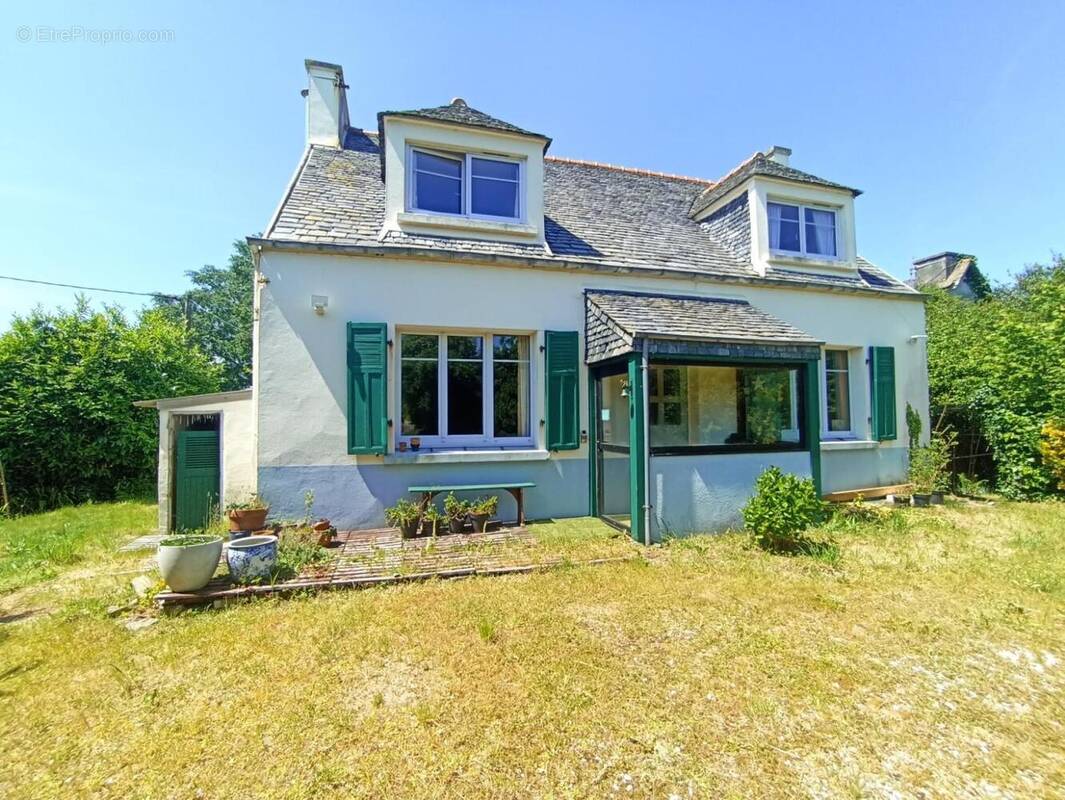 Photo 1 - Maison à LANDIVISIAU