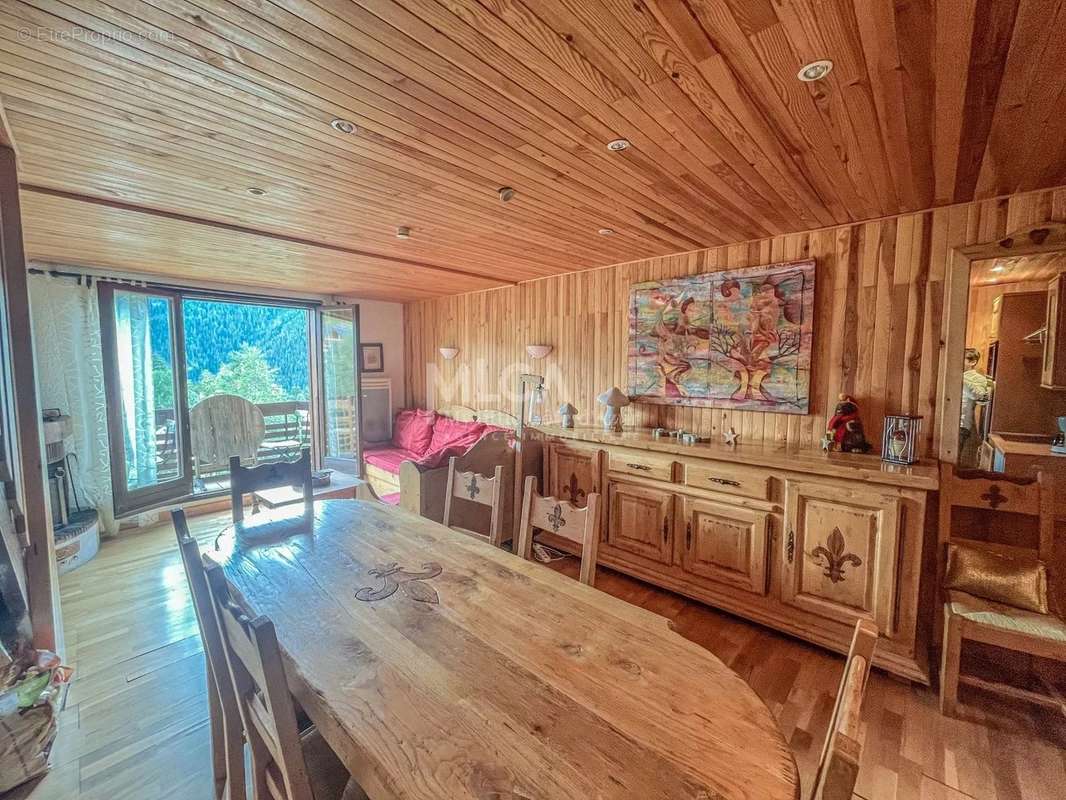 Appartement à SAINT-ETIENNE-DE-TINEE