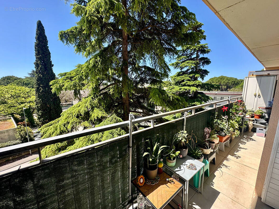 Appartement à NIMES
