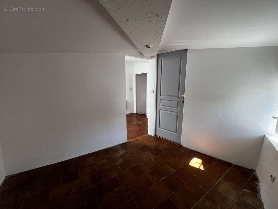 Maison à ADISSAN