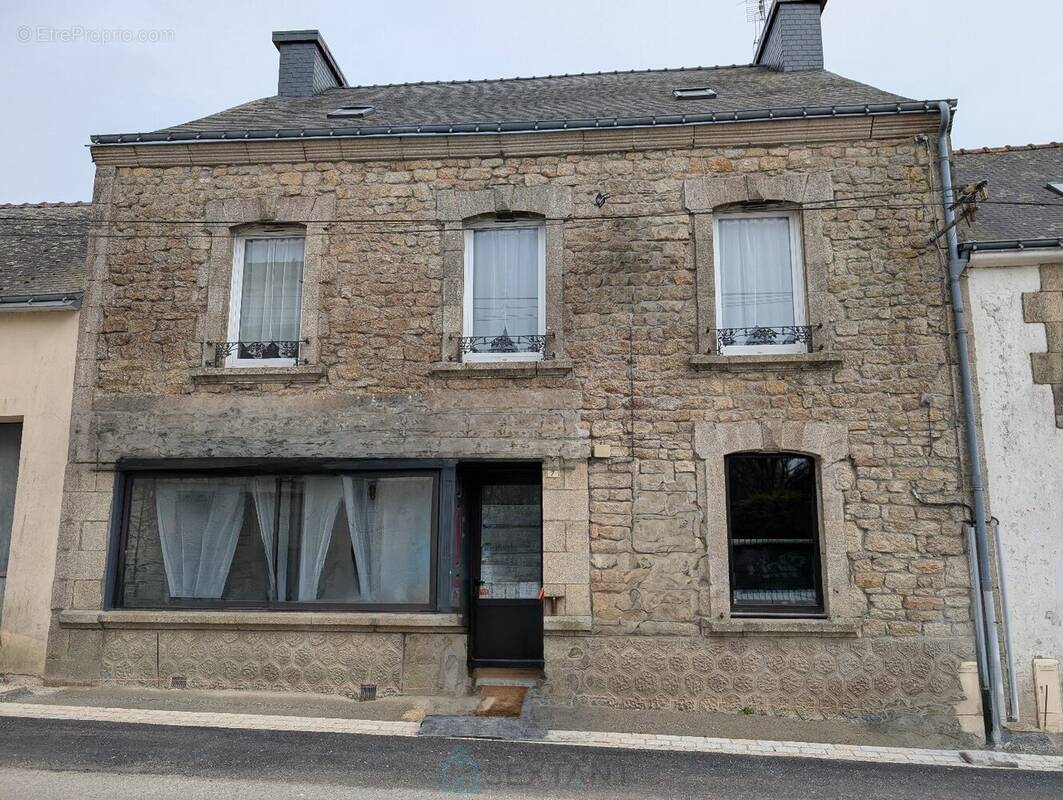 Maison à PRIZIAC